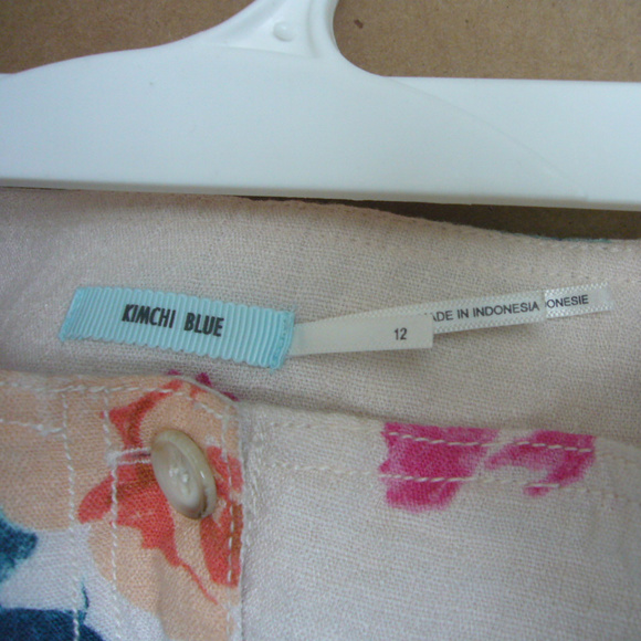 Kimchi Blue Beige Floral Watercolor Skirt- Size 12 - Picture 7 of 8